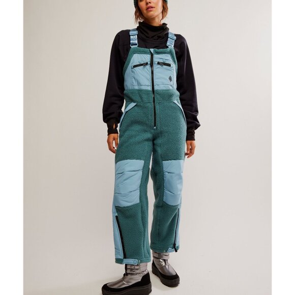 FP MOVEMENT Hit The Slopes Overalls / Midnight Jade Combo - Picture 1 of 9
